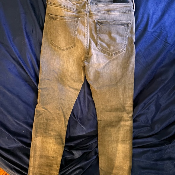 Jeans - Picture 2 of 2